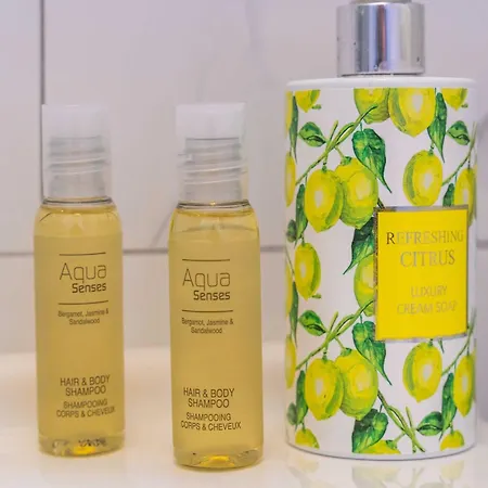 Senjo - One Bedroom With Balcony And Sea View 4 Adults 3 Διαμέρισμα *