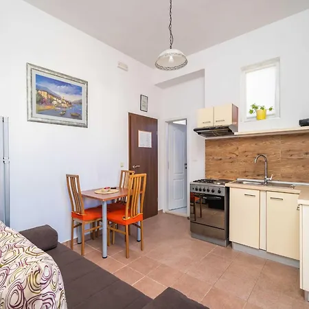 Senjo - One Bedroom With Balcony And Sea View 4 Adults 3