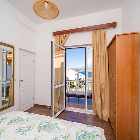 Senjo - One Bedroom With Balcony And Sea View 4 Adults 3 *